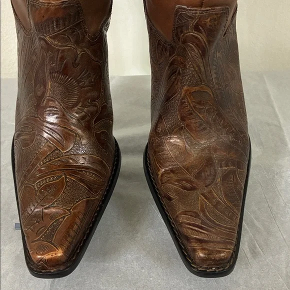 Antonio Melani Women’s size 6 “Cassidy” style Leather Boots - Picture 2 of 12